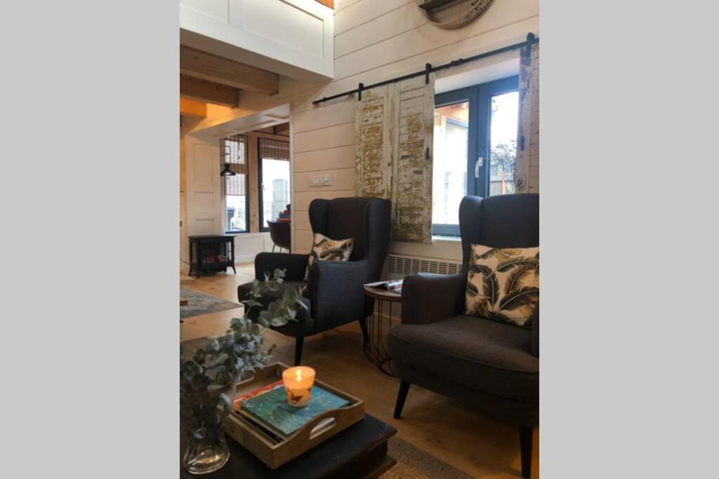فيلا A Modern Barn House In Brusno بانْشكا بيشتريتْسا المظهر الخارجي الصورة