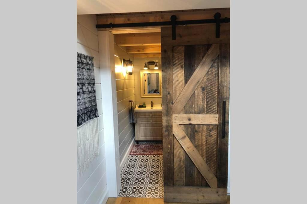 فيلا A Modern Barn House In Brusno بانْشكا بيشتريتْسا المظهر الخارجي الصورة